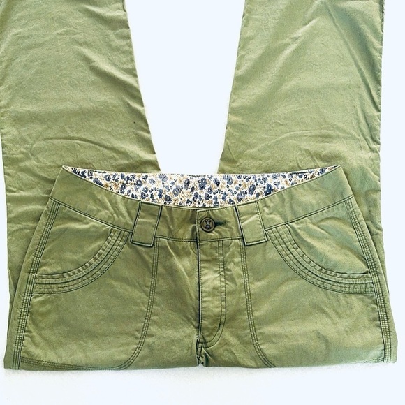 Carhartt Women’s Relaxed Fit Trail Pants, Size 12/34, Khaki Green - Picture 4 of 12